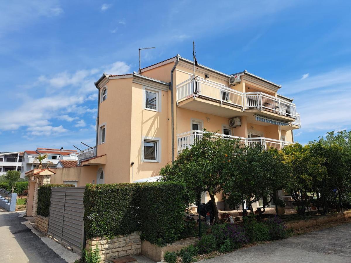Apartment Penic Kaštela Exteriér fotografie